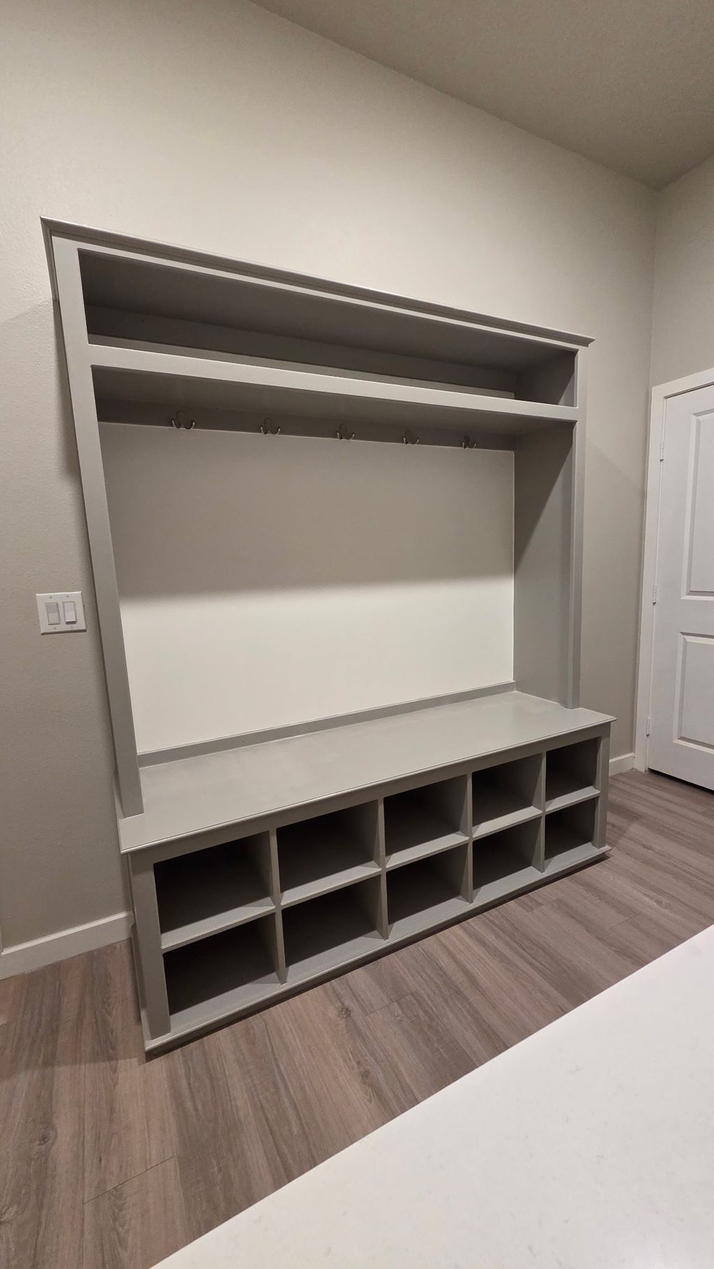 mud room cabinet 