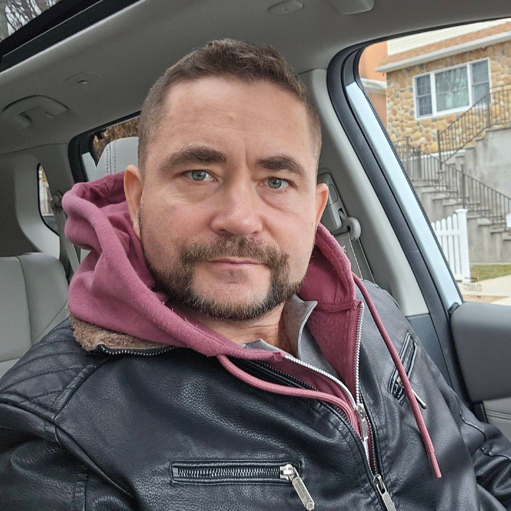 Alex 🇺🇸 Tech Pro