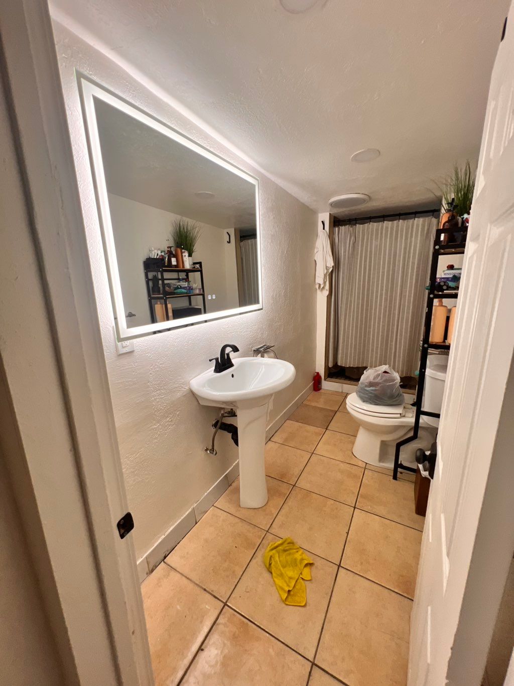 New led heated mirror. Costomer very happy 