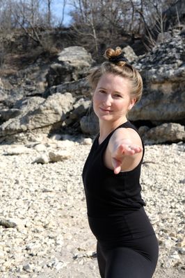 Avatar for Mothering With Grace