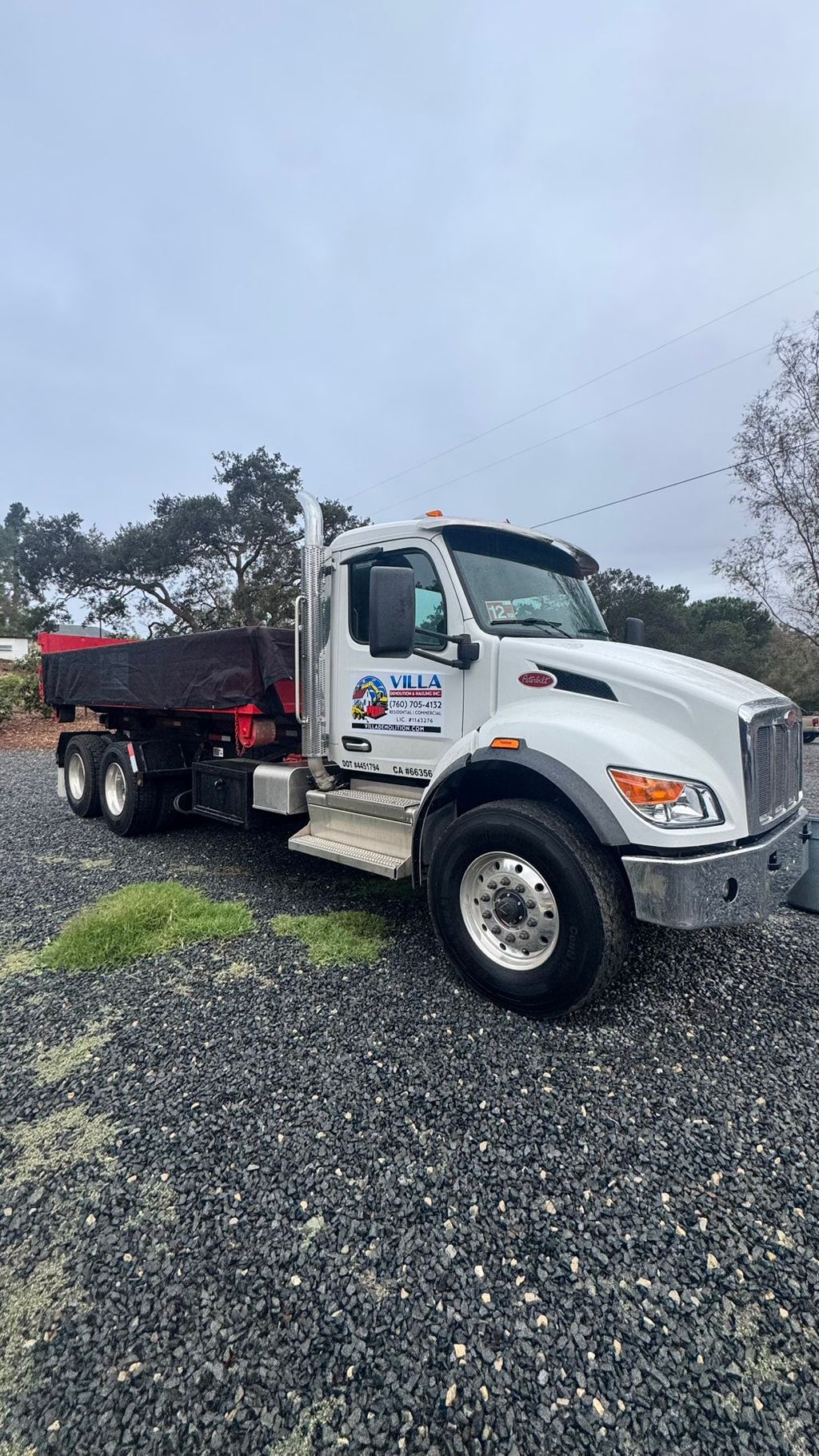 10 yard dumpster loaded with pool concrete now ful