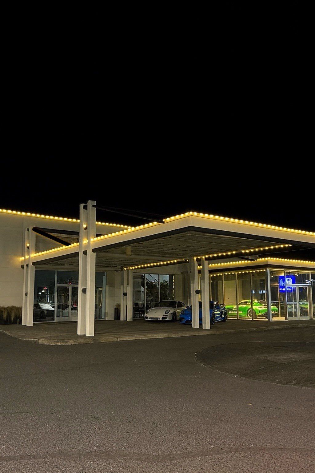 Diplomat Motors Dealership 