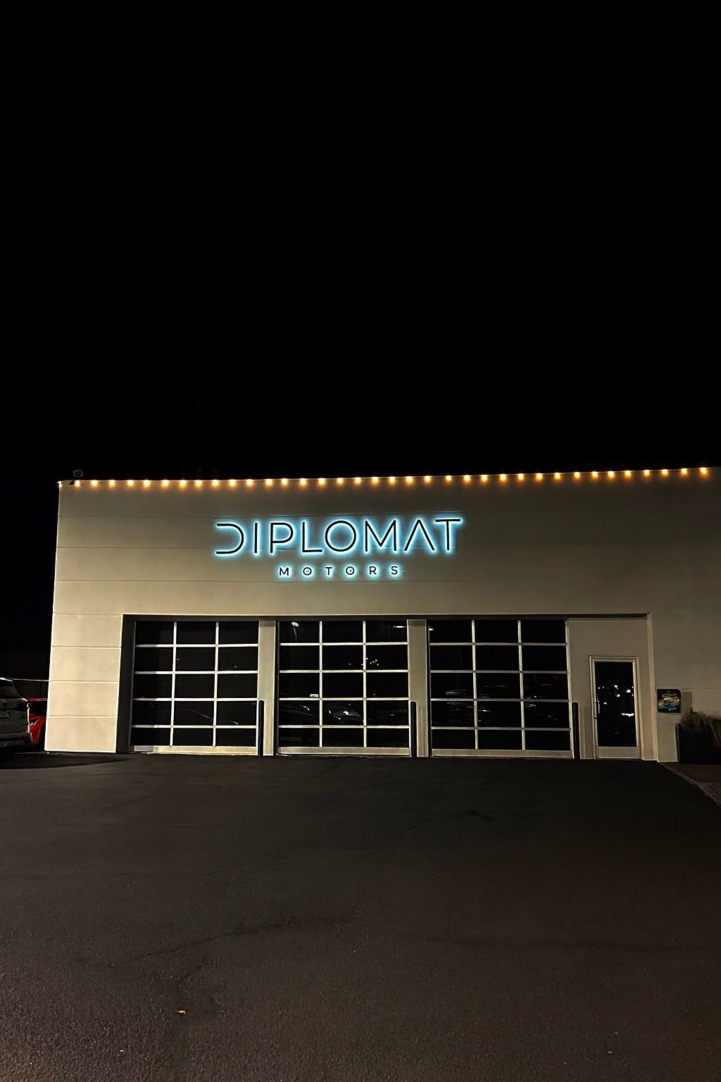 Diplomat Motors Dealership 