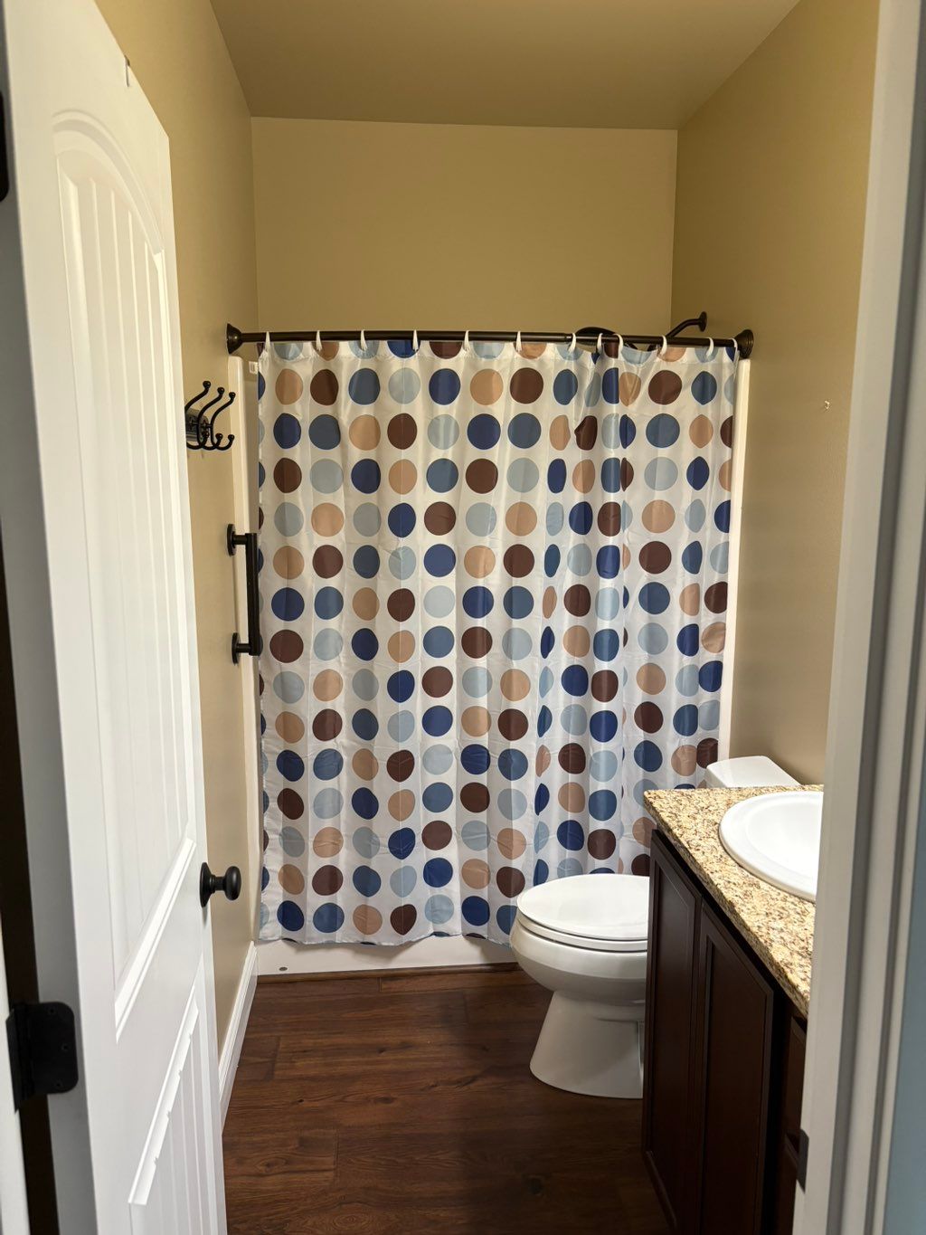 Full texture, paint, patch and floor for this smal