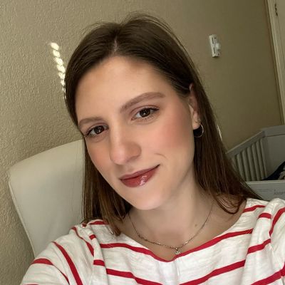 Avatar for Makeup artist