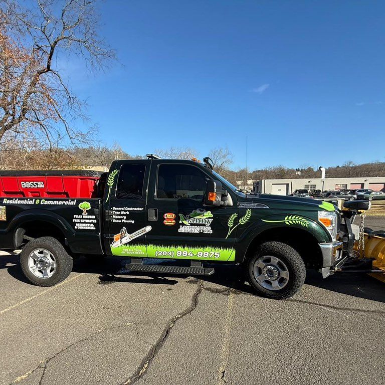 Manny Landscaping Tree Services LLC
