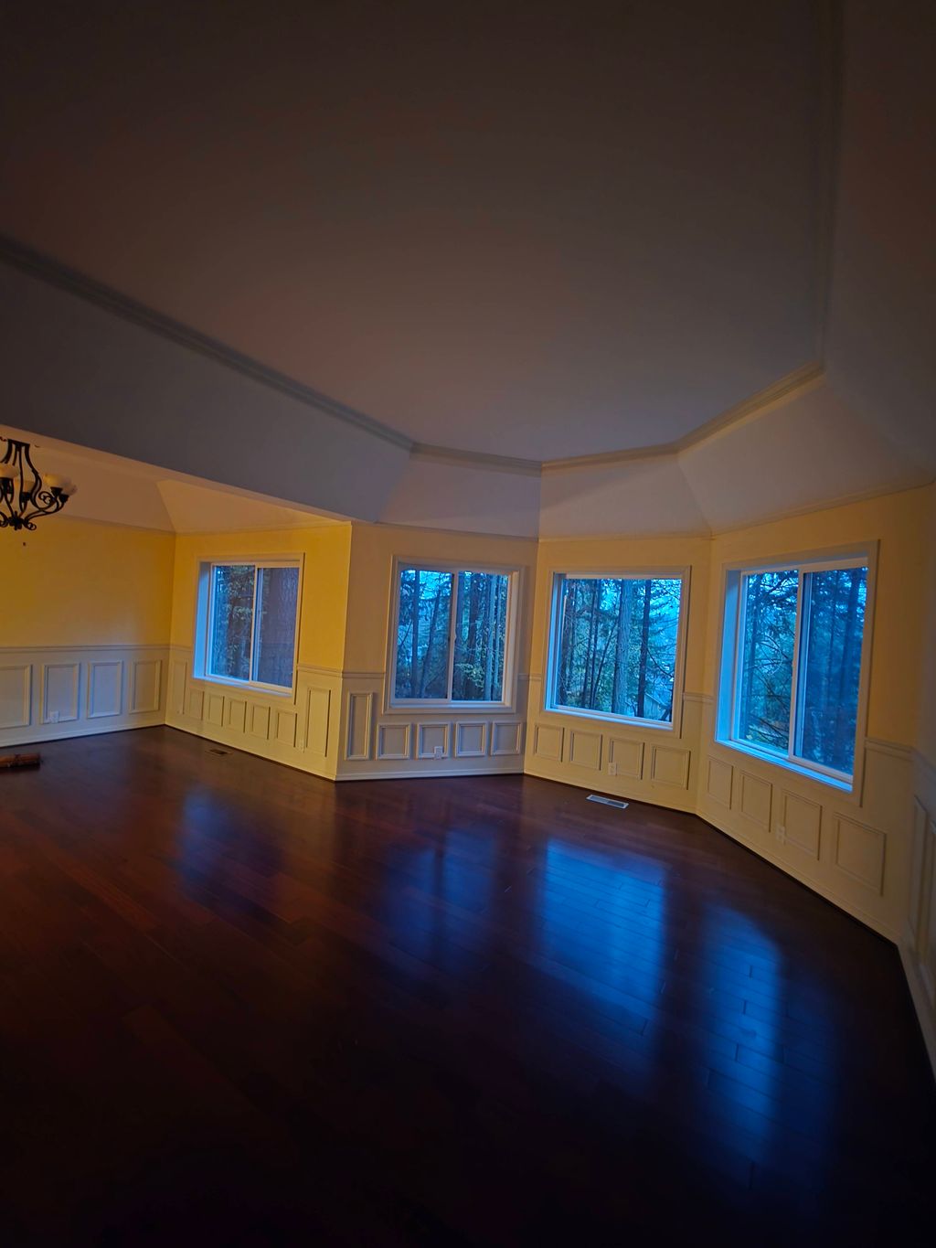 living room Painting work