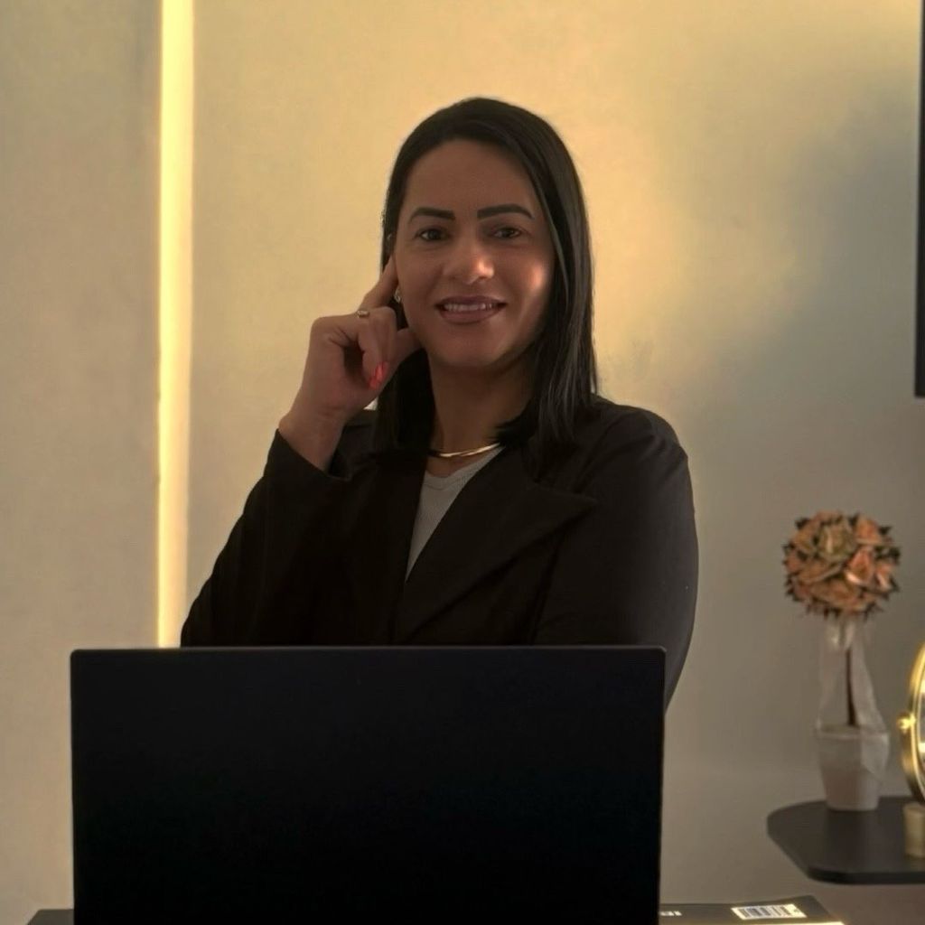 polly cleaning services