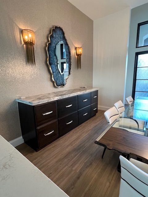 new drawer heads and side panels, hardware and mir