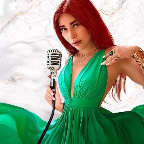 E M A Y L A | Singer, DJ, Musician