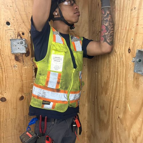 Walton’s Home & Auto