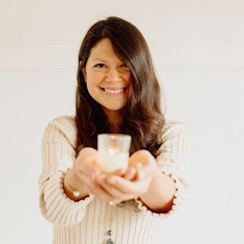 Ana Zaharia - Transformational Coach & Astrologer