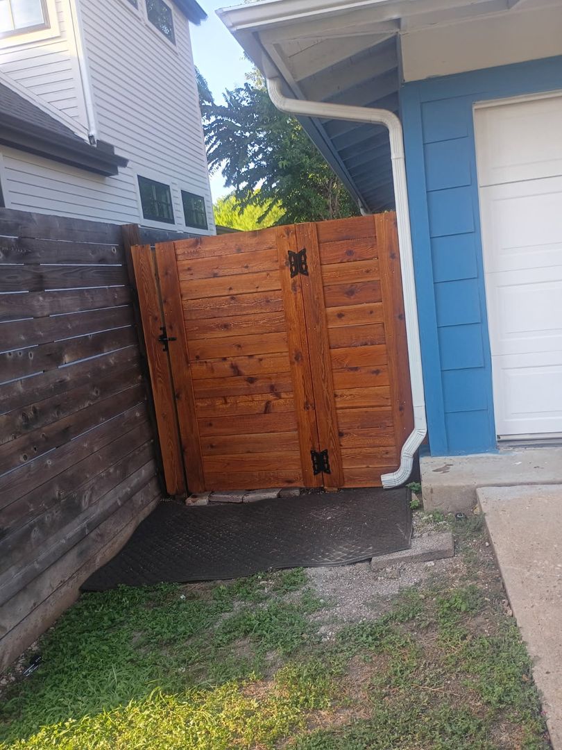 fullscreen - Prestige Fence & Deck